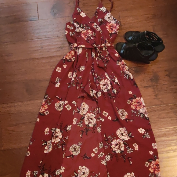 Rue21 Dresses & Skirts - Rue 21 Open Front Maxi Dress